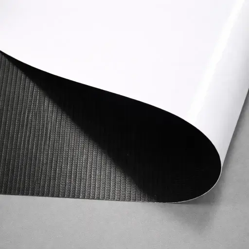 Ultrafront 13 OZ White/Black Banner
